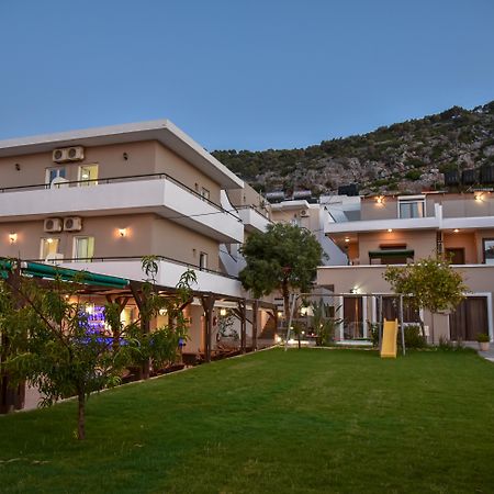 Iraklis Apartments Stalís Exterior photo